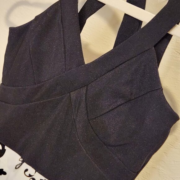 Black & White Fit-and-Flare Dress – Juniors Size 1 – Crisscross Bodice + Cutout - Picture 3 of 3